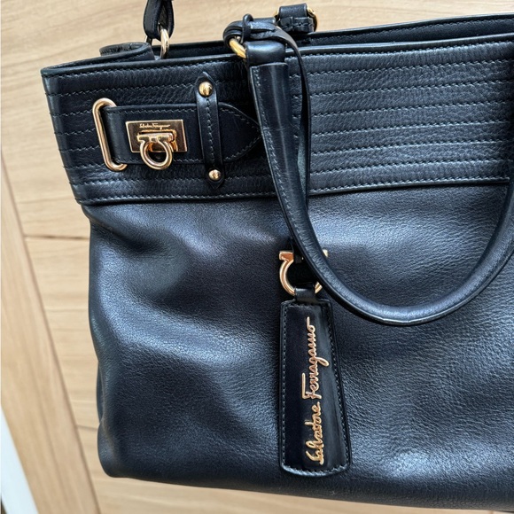 Ferragamo
Leather Top-Handle Satchel Bag - Picture 6 of 9